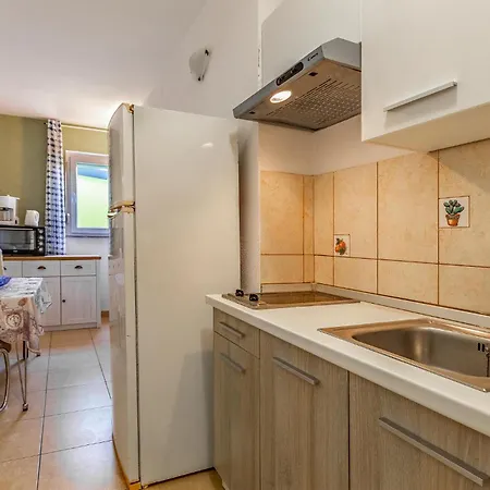 Lovely Apartment In Medulin With Wifi 公寓